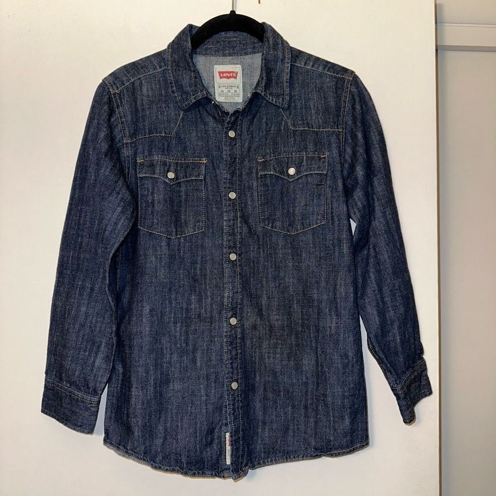 Levi's Boys Denim Button Up Shirt Pearl Snap Dark Wash Blue Size Medium 10-12 Ye